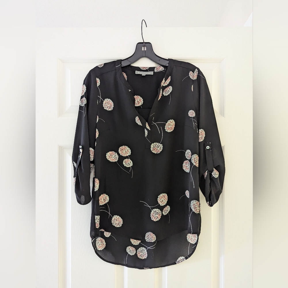 Daniel Rainn Koda Split Neck blouse